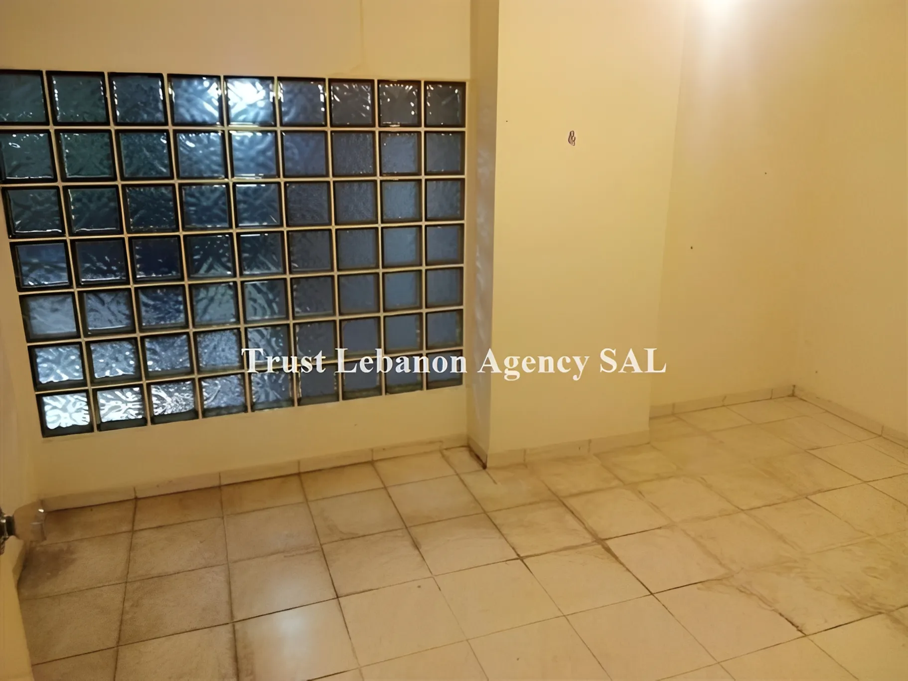 Office For Rent in Metn, Horsh Tabet