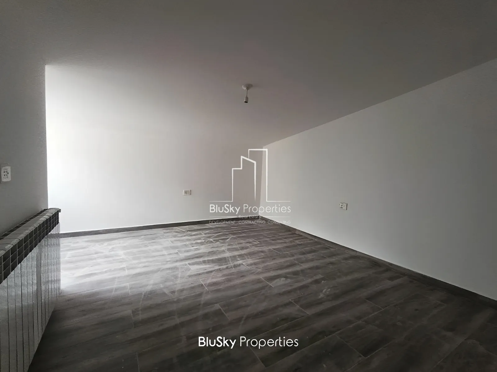 Apartment for Sale in Adma