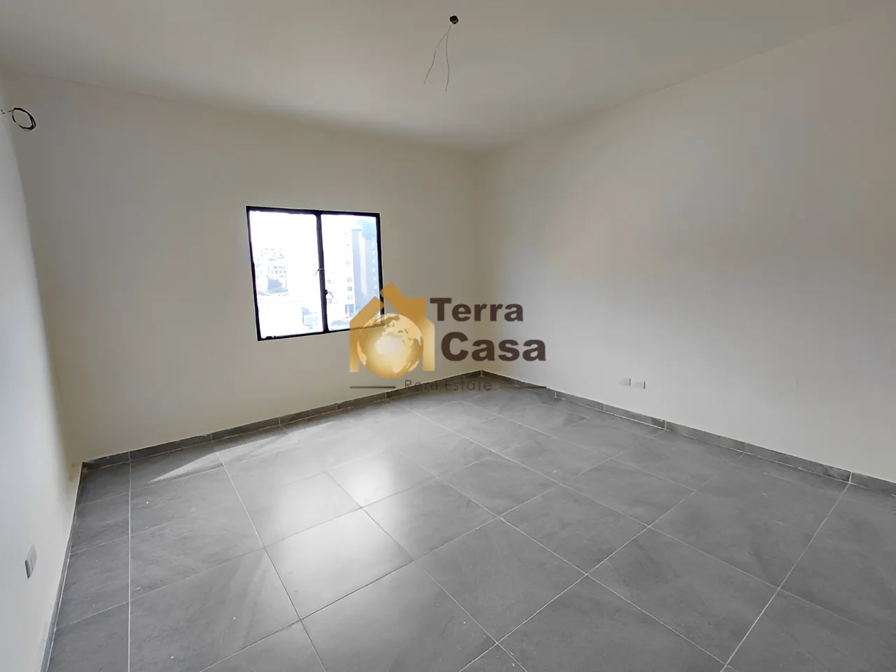 Commercial for rent in Baouchrieh, Lebanon