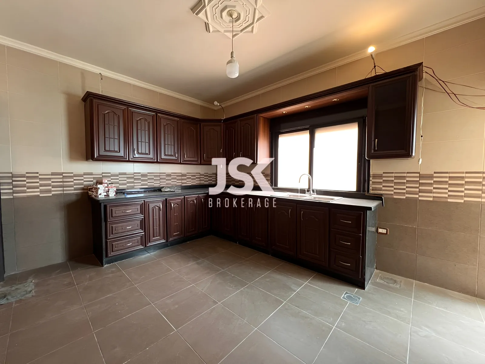 Apartment for Rent in Sidon