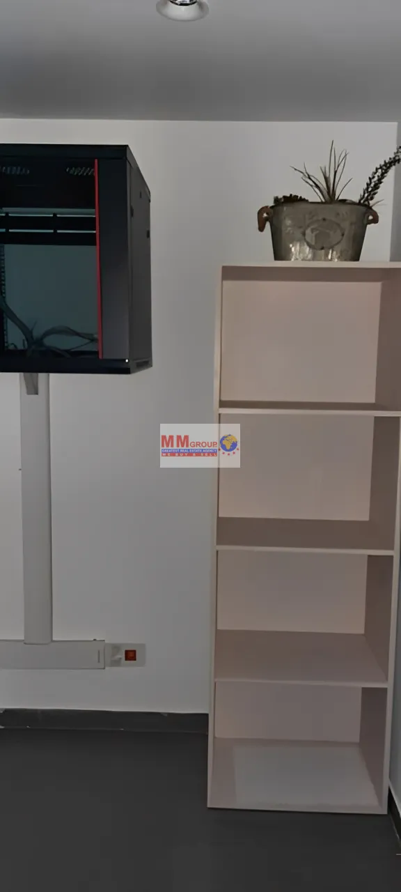 Office for rent in Bsalim