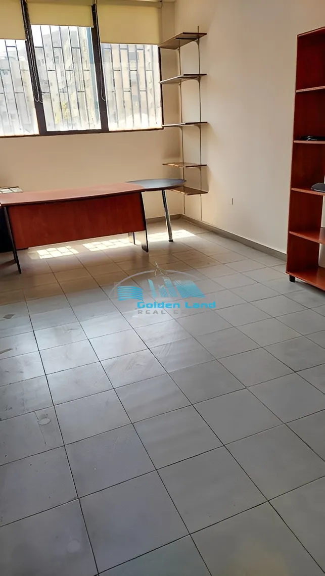 Office for rent in Dekwaneh