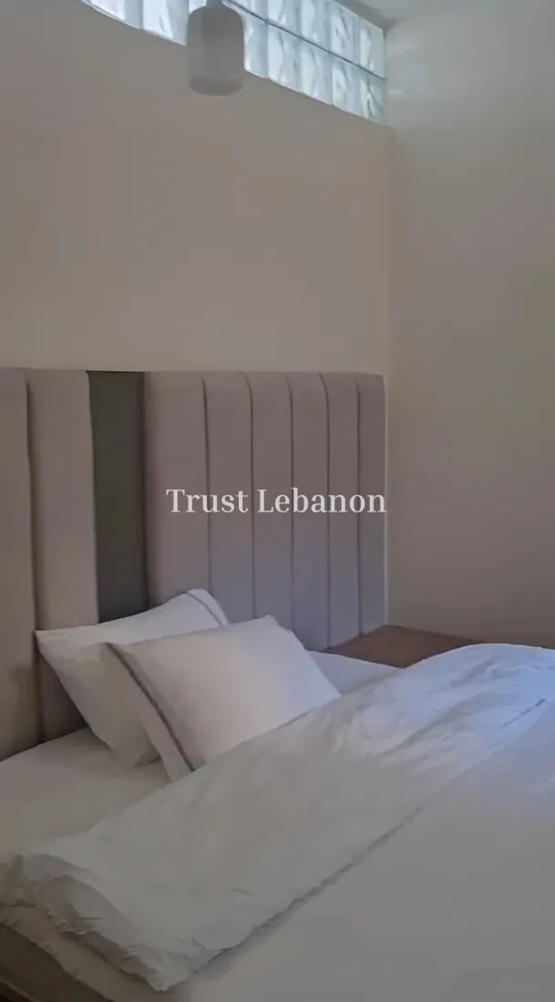 Apartment for rent in Hamra, Beirut, Lebanon - 2 bed, 1 bath