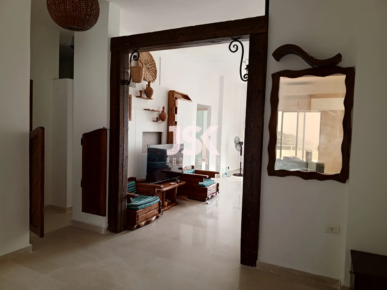 Apartment for Sale in Aamchit