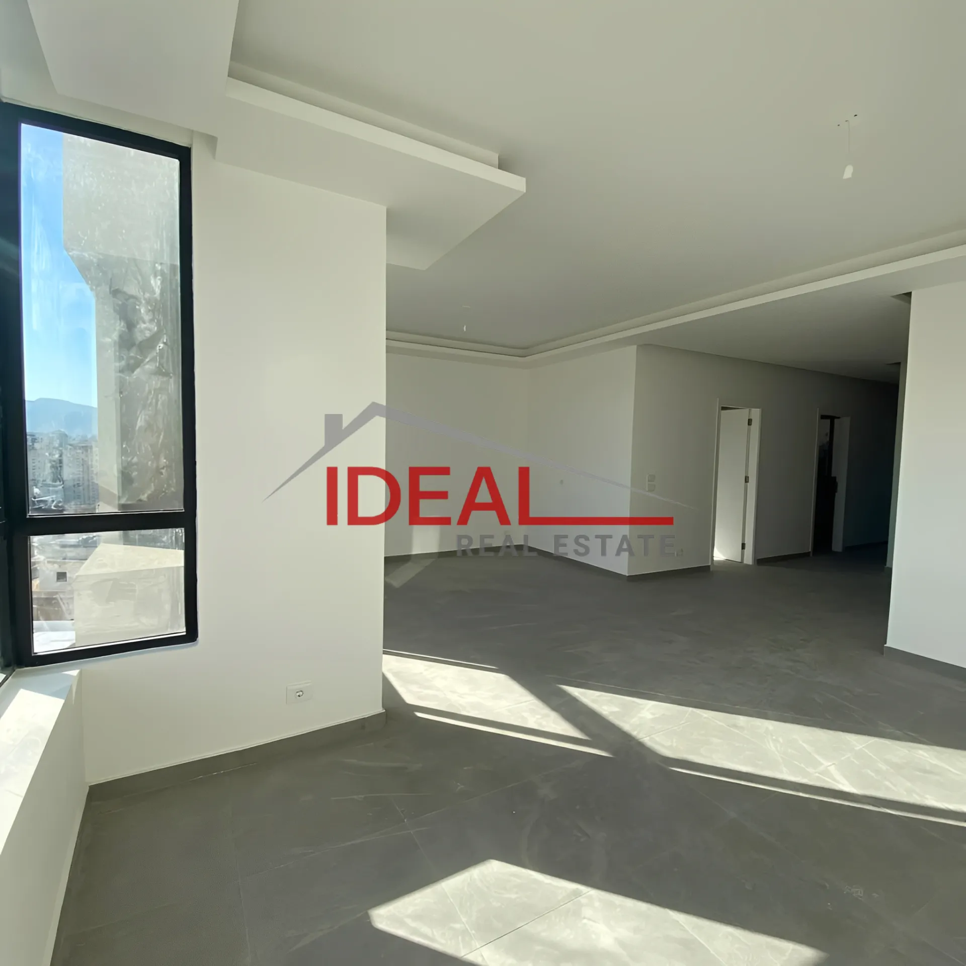 Apartment for Sale in Ain el remmeneh, baabda - 2 bed, 2 bath