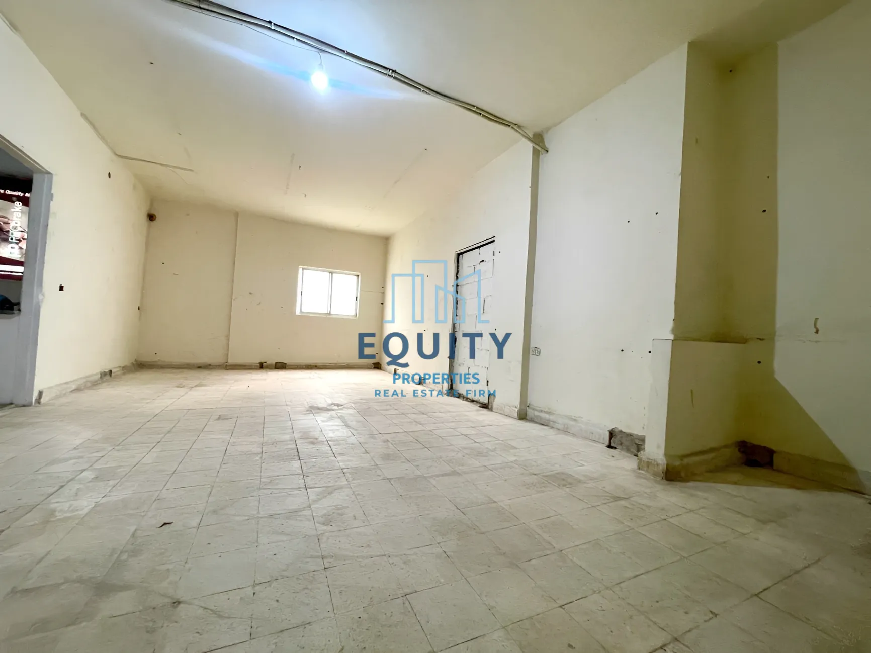 Shop for rent in Zouk Mosbeh, Lebanon