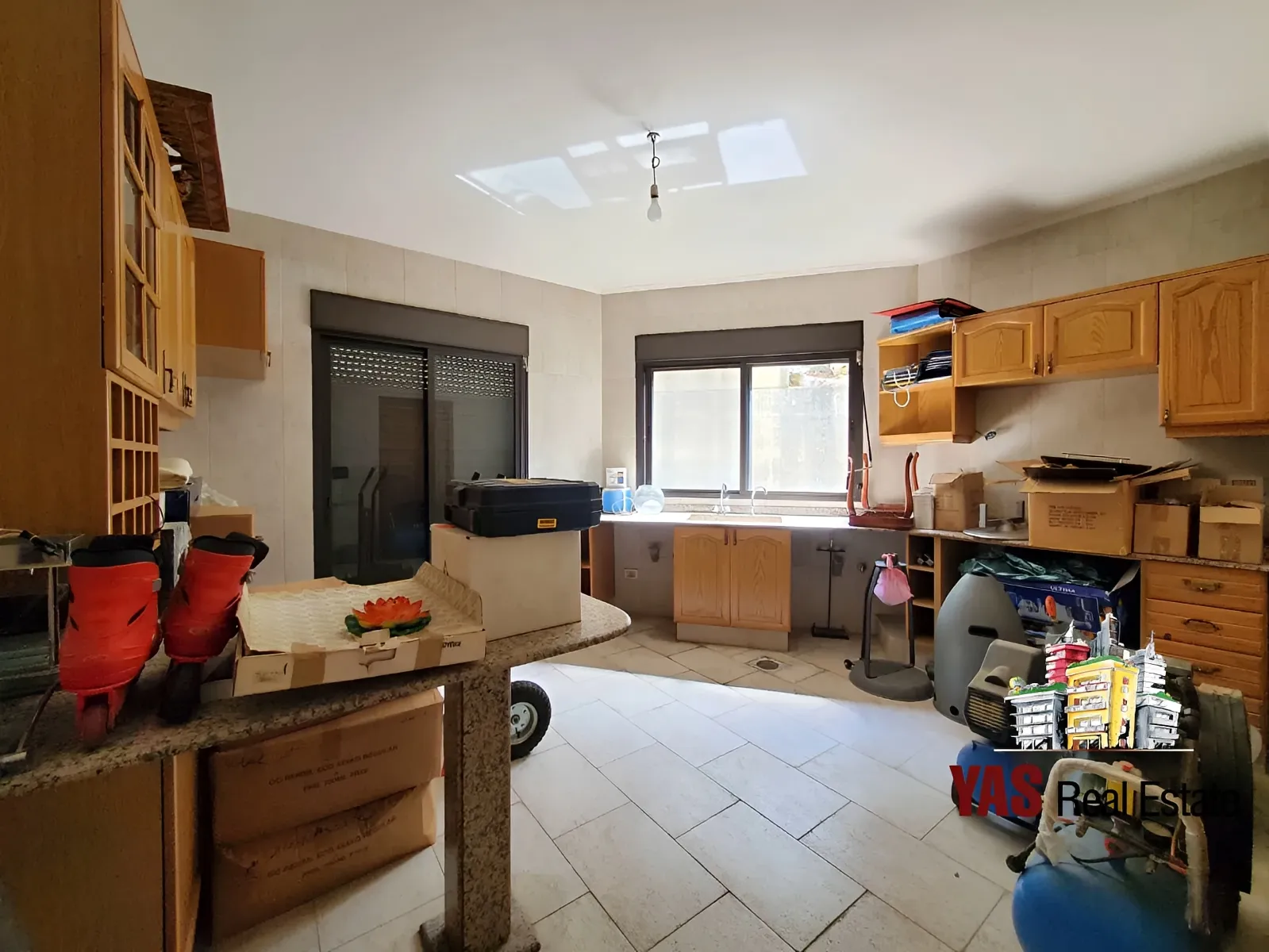 Apartment for Sale in Ajaltoun - 3 bed, 3 bath