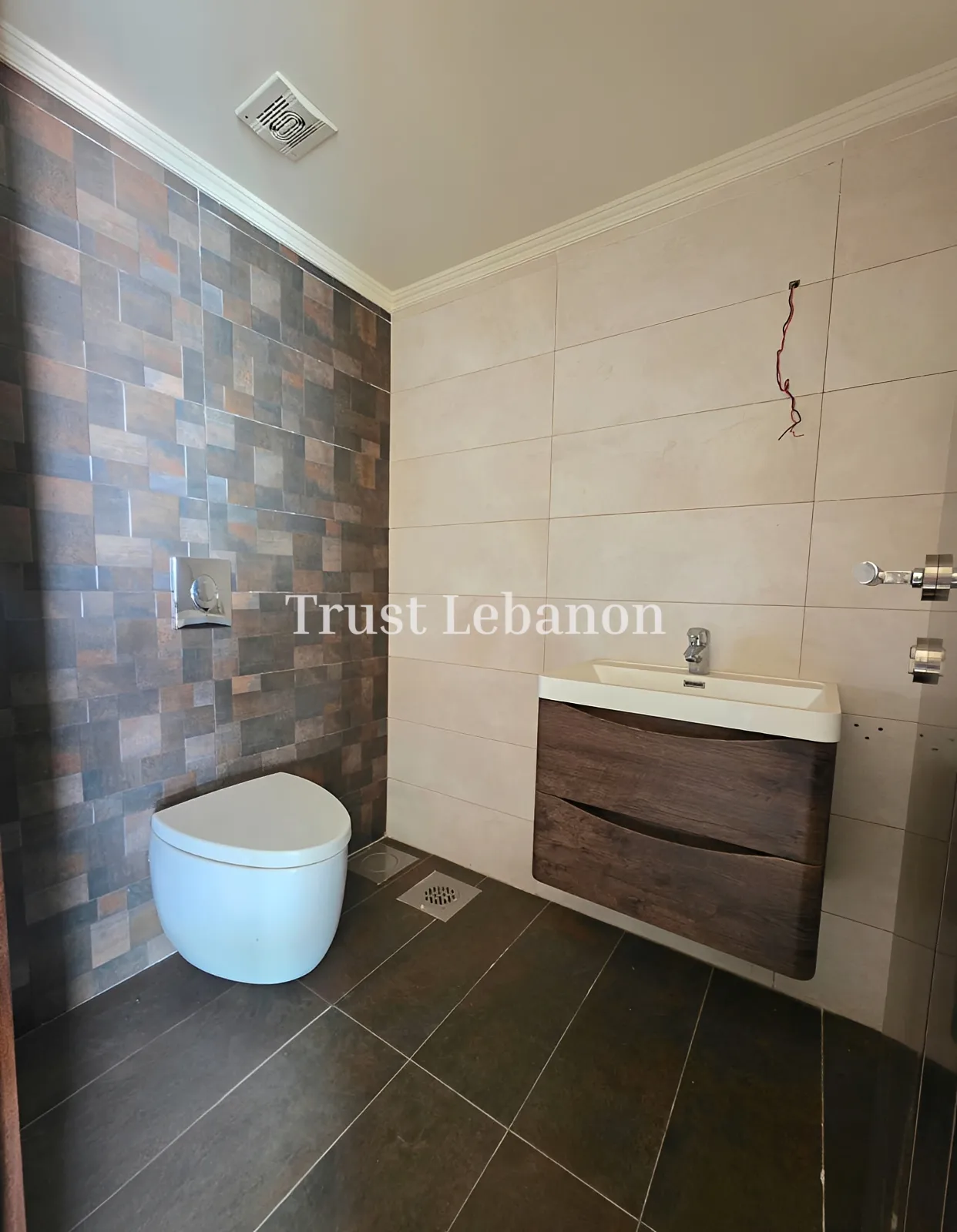 Apartment for rent in Kfar Hbab, Lebanon