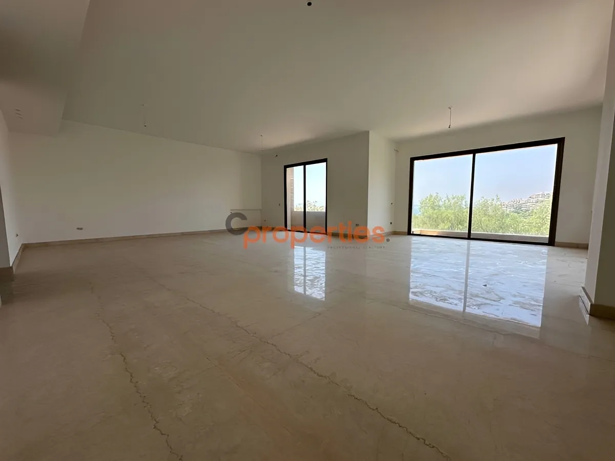 Apartment for Sale in Mtaileb