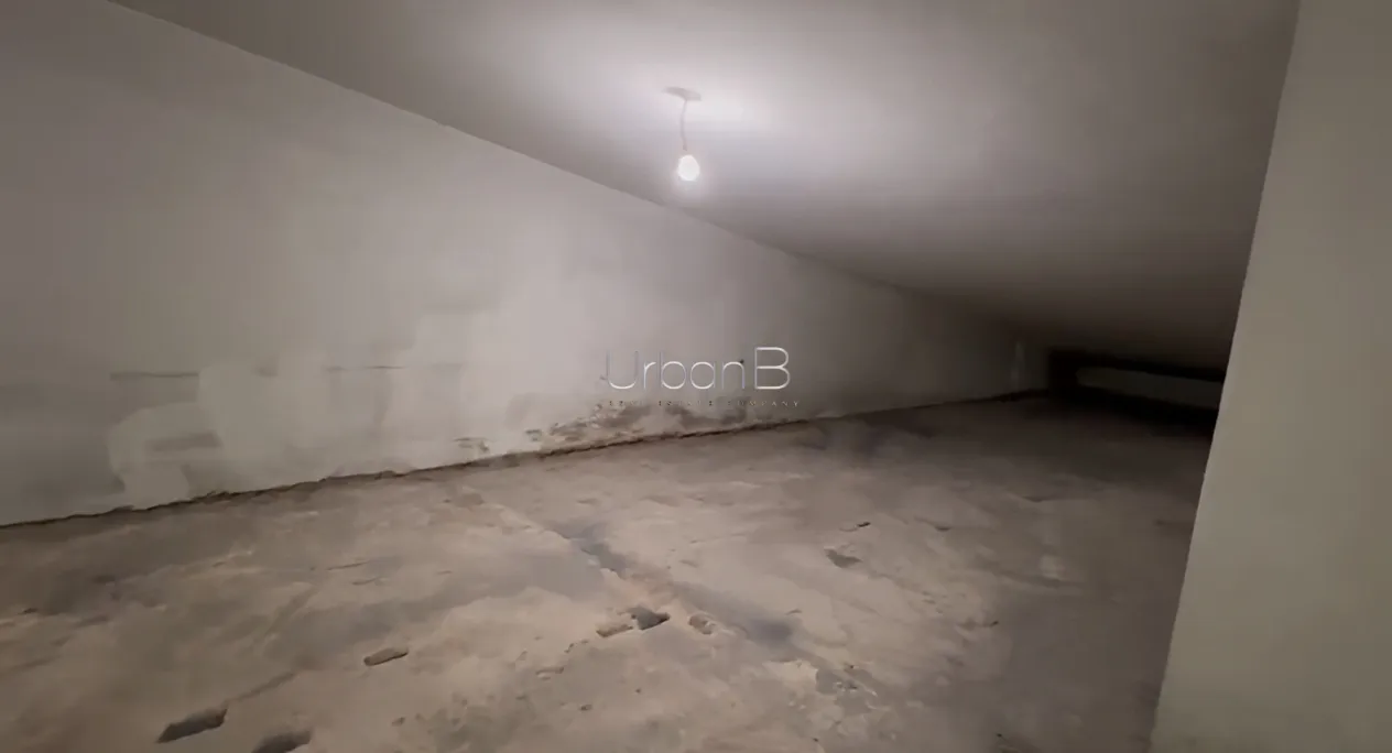 Warehouse for rent in Ain el tineh, beirut, lebanon