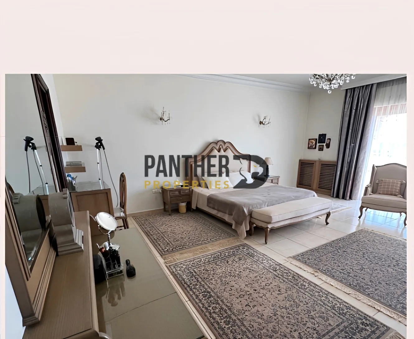 Villa for sale in Anfeh