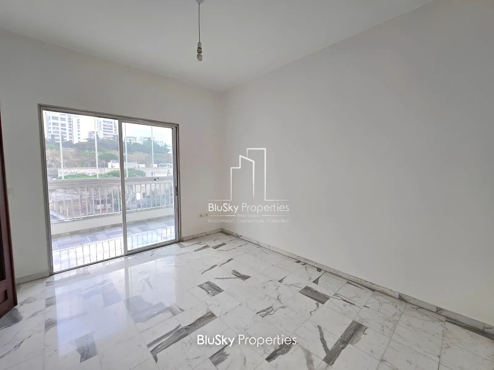 Apartment for Sale in Horch Tabet