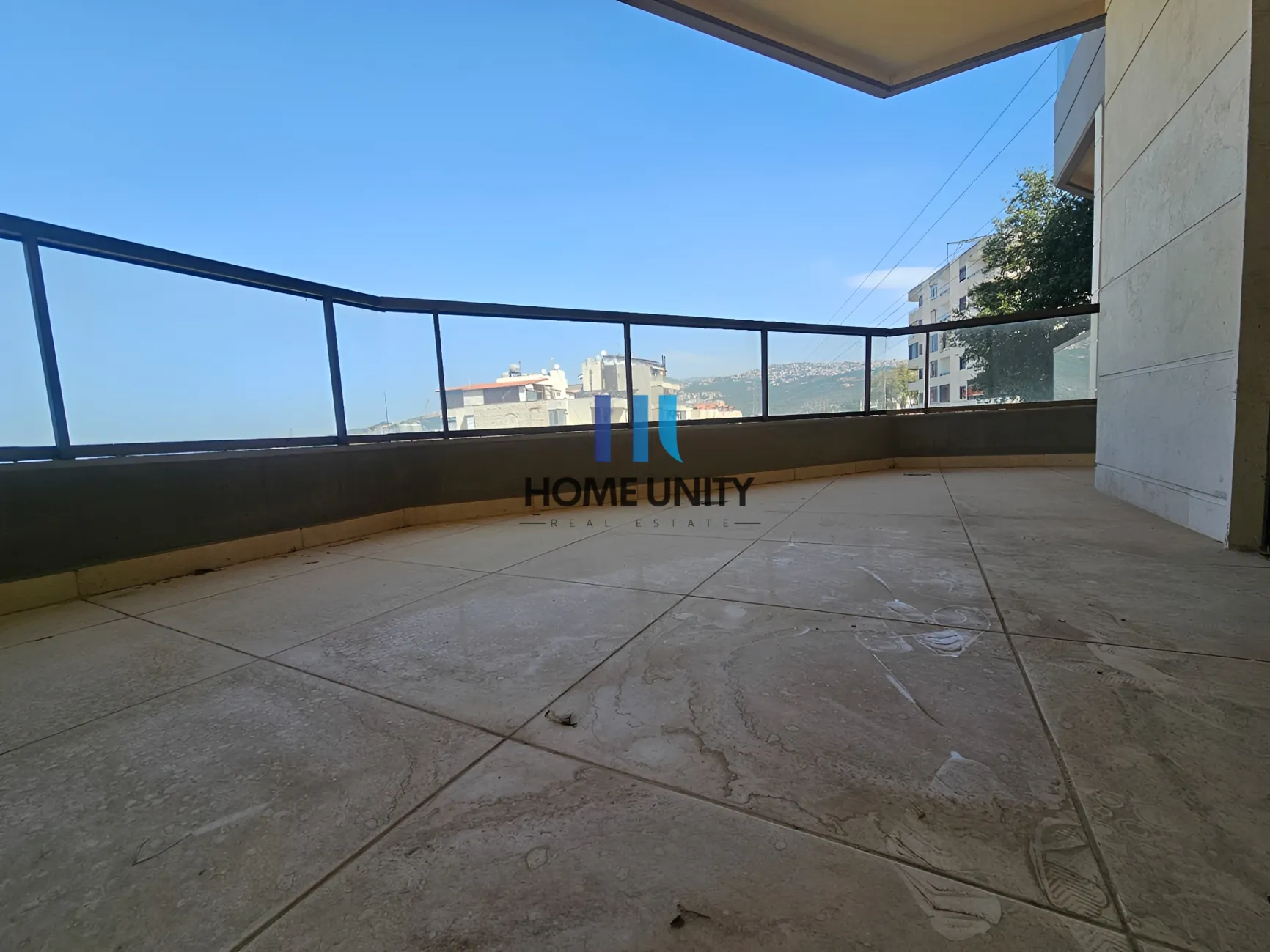Apartment for sale in Mazraat Yachoua, Lebanon - 2 bed, 2 bath
