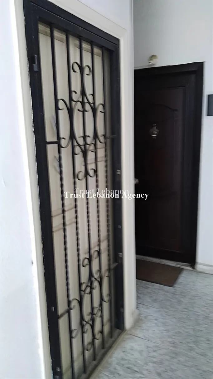 Office for sale in Sad El Baouchriyeh, Lebanon