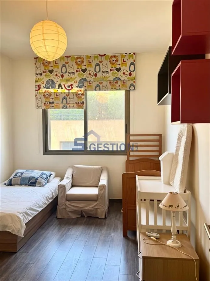 Apartment for Sale in Achrafieh - 3 bed, 4 bath