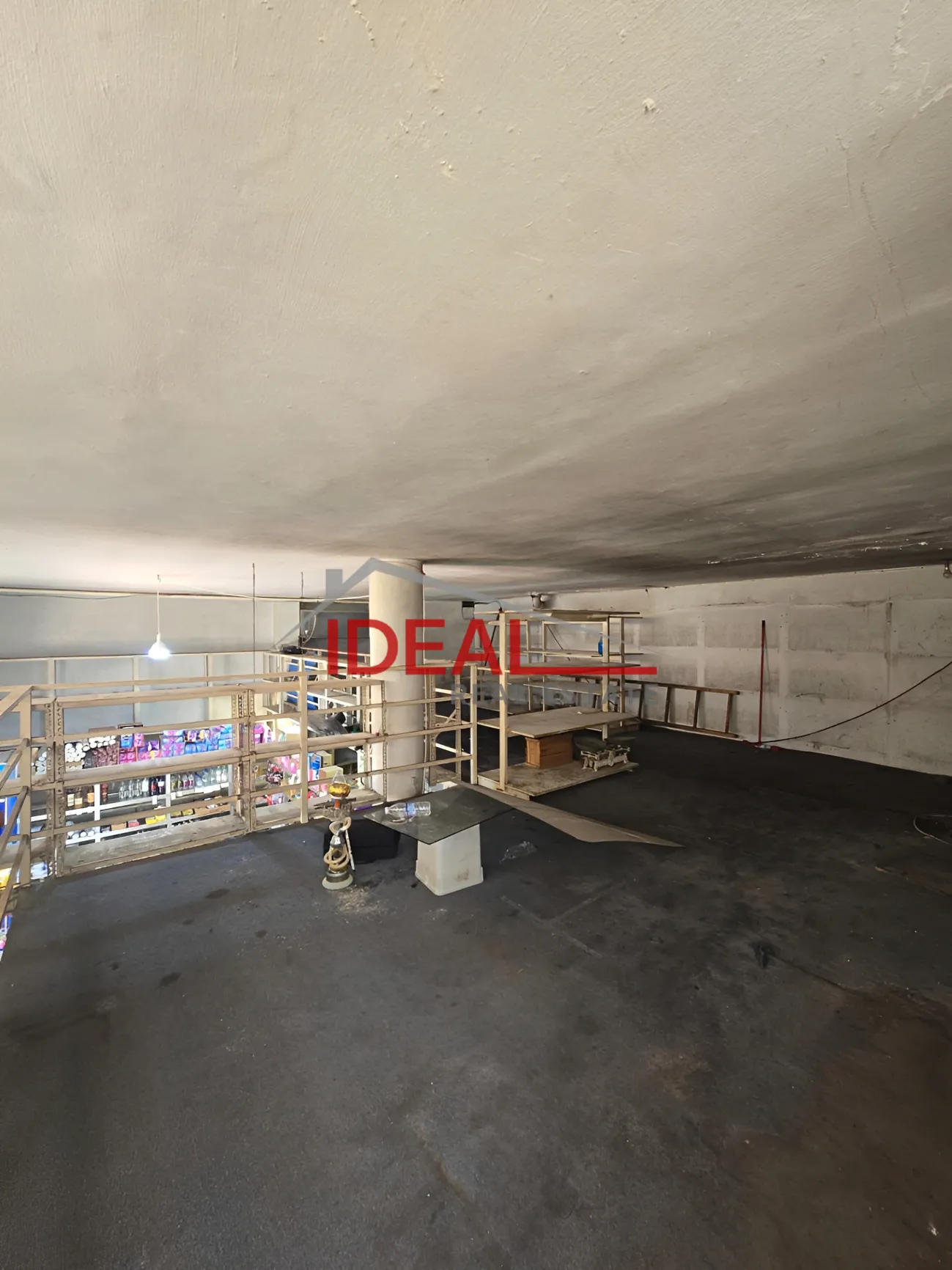 Shop for rent in Ain el remmeneh