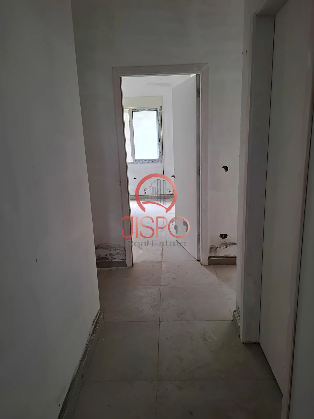 Apartment for Sale in Lebanon - 3 bed, 3 bath