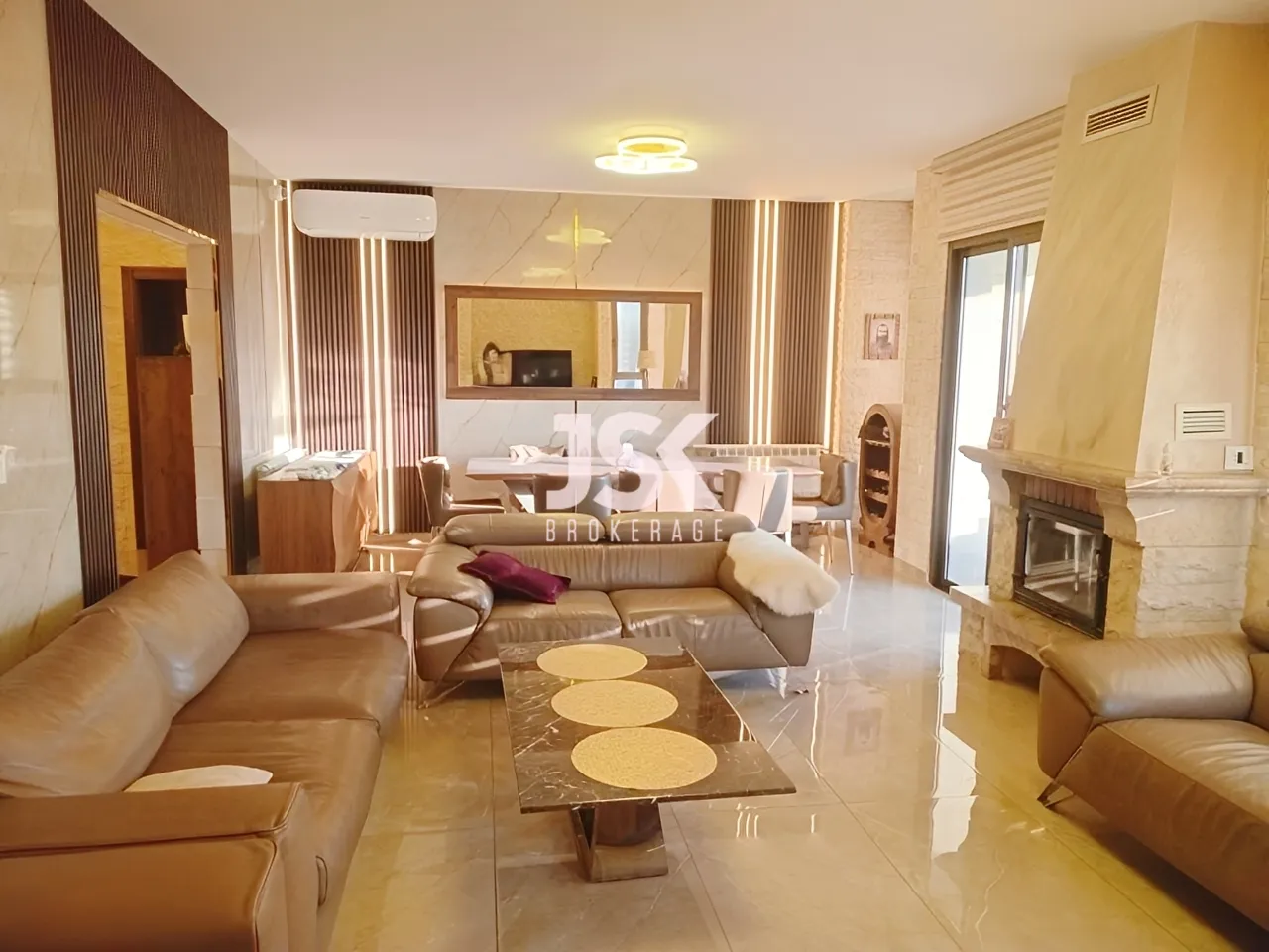 Villa for Sale in Adonis