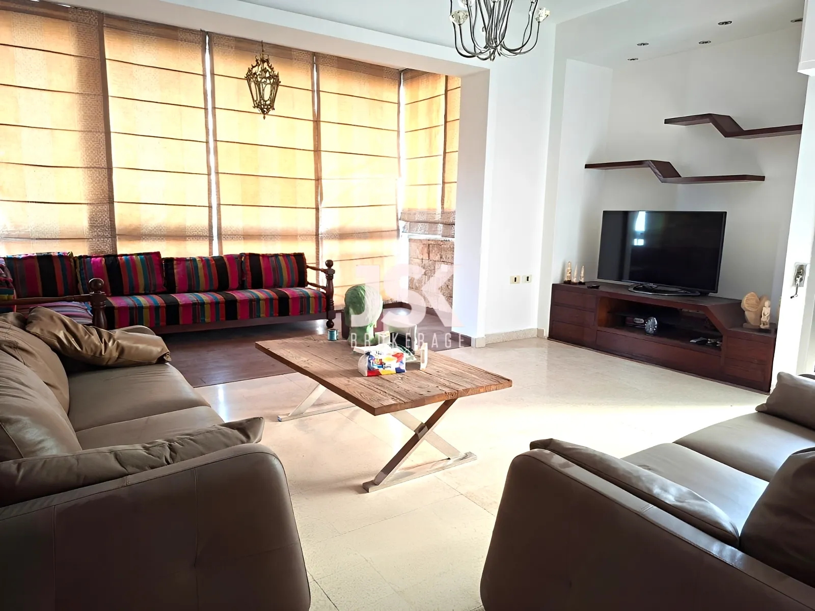 Apartment for Rent in Corniche el Mazraa, Beirut
