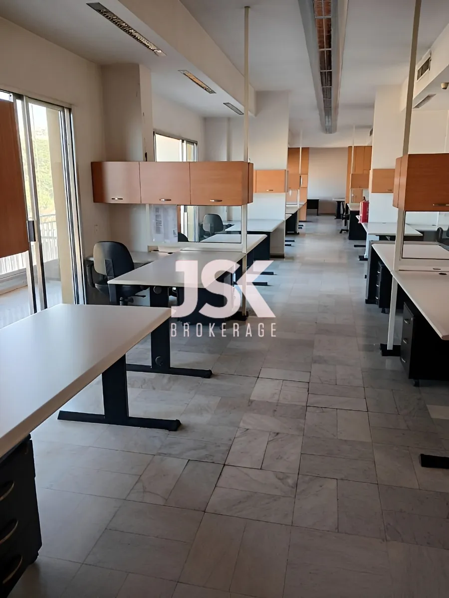 Office for sale in Antelias