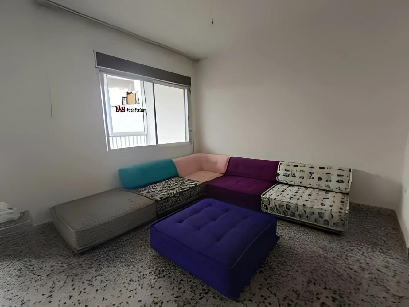 Apartment for Sale in Mansourieh - 3 bed, 3 bath