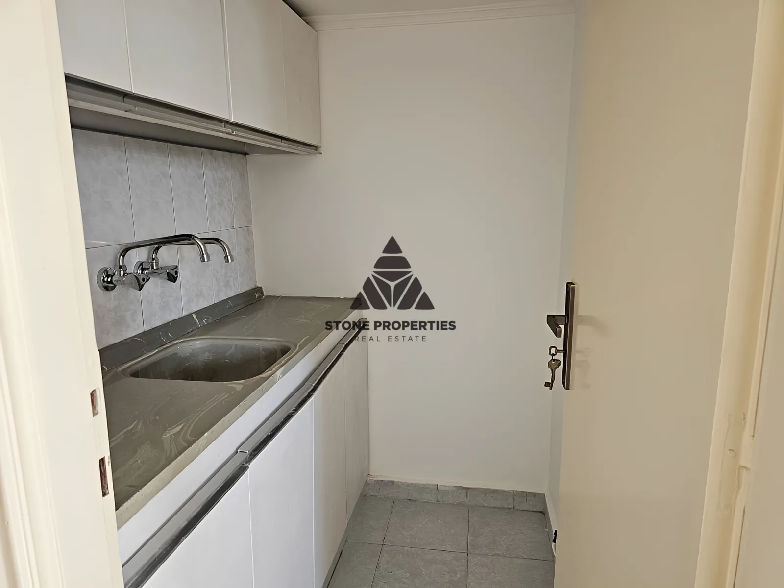 Office for sale in Bauchrieh, lebanon