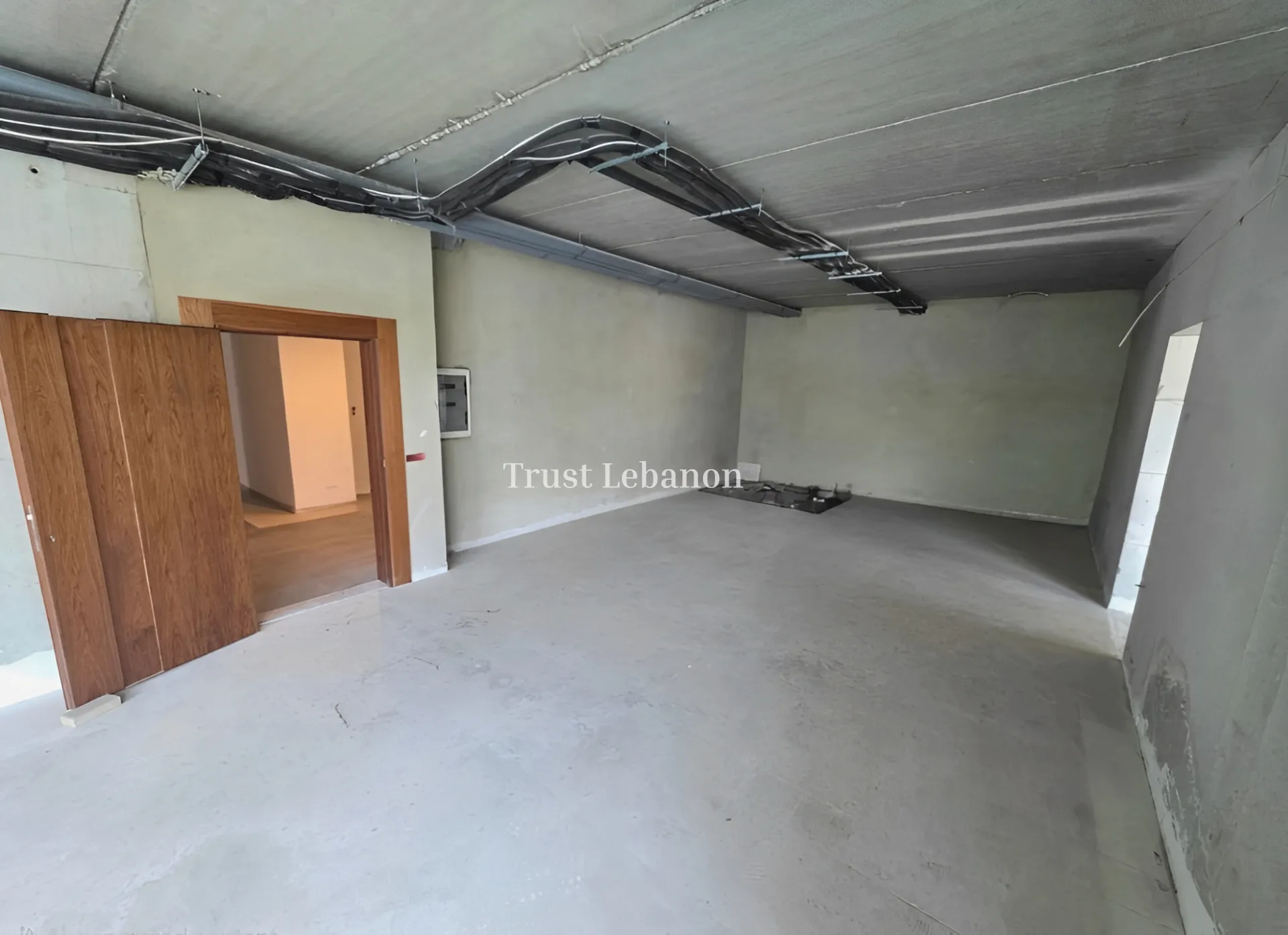 Office for rent in Dbayeh, Lebanon