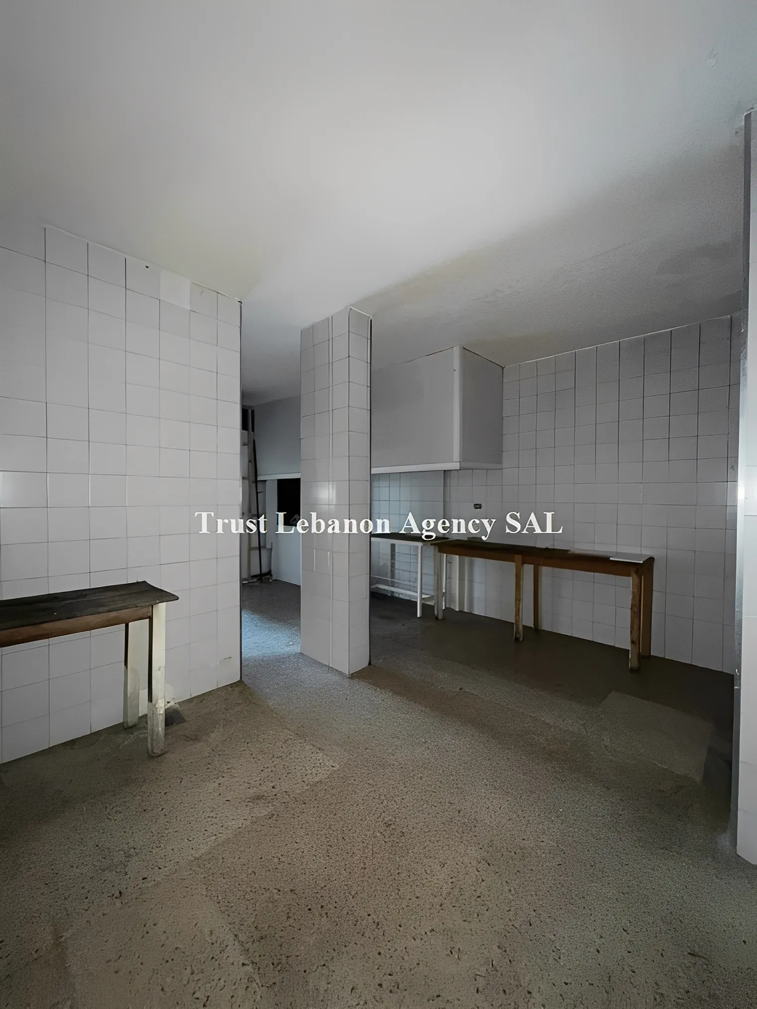 Shop for sale in Keserwan, Faytroun