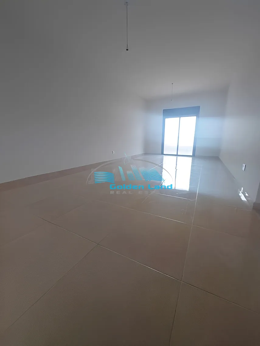 Apartment for Sale in Mazraat Yachoua, Lebanon