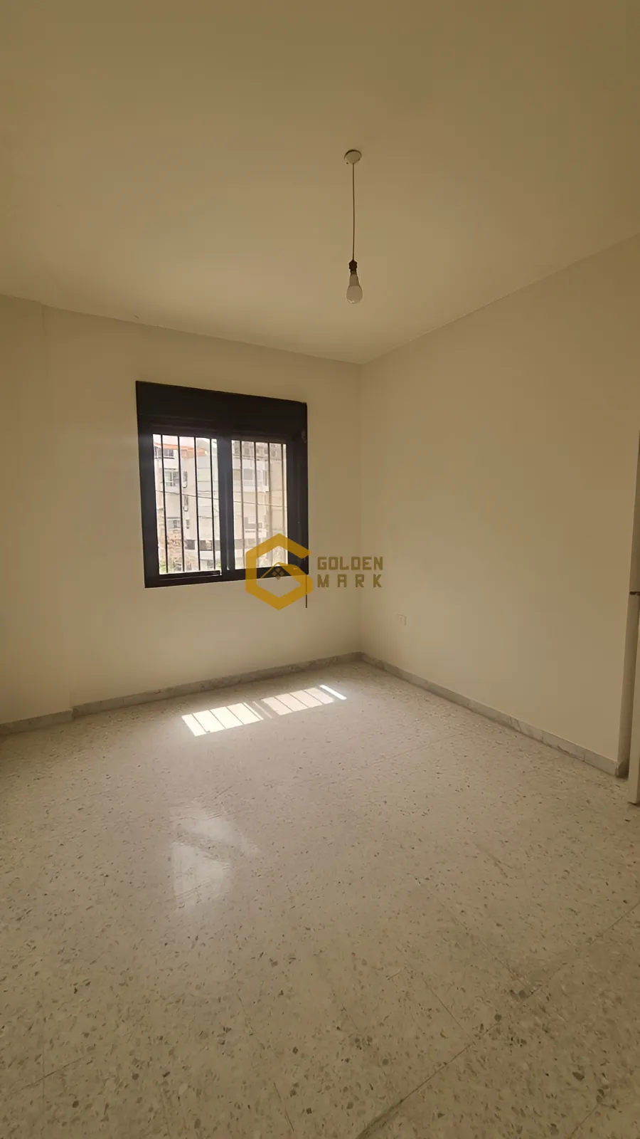 Apartment for Sale in Qornet El Hamra - 2 bed, 2 bath