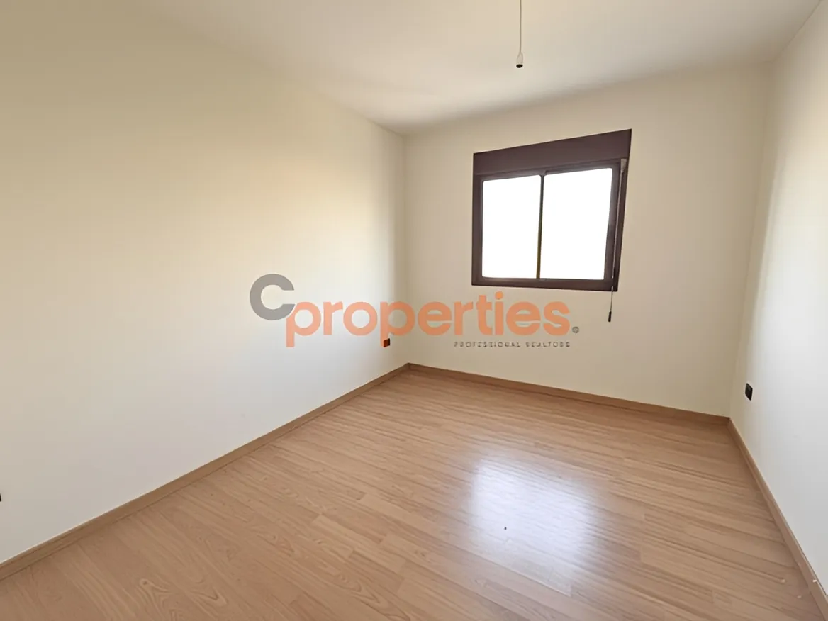 Apartment for Sale in Halat
