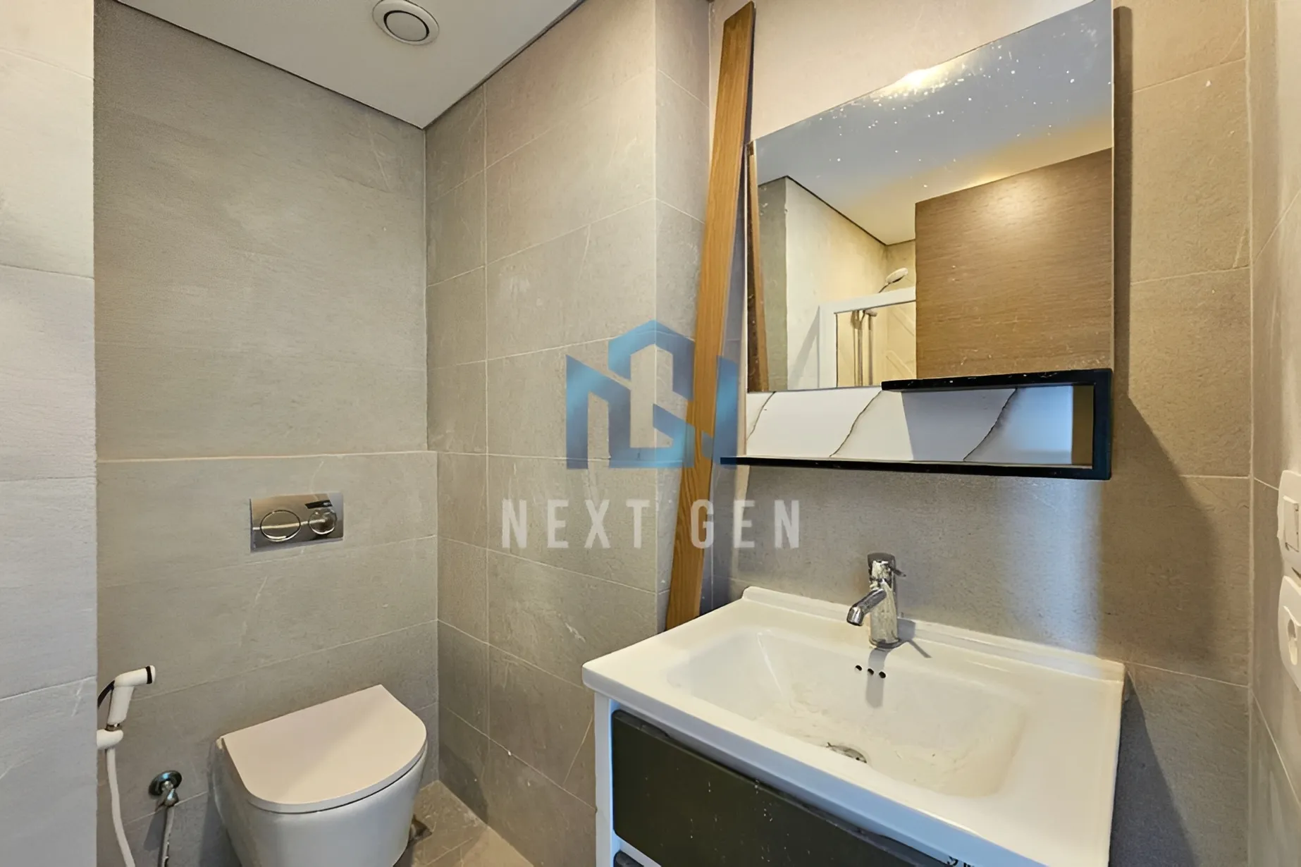 Apartment for sale in Spears, Bayrut, Lebanon