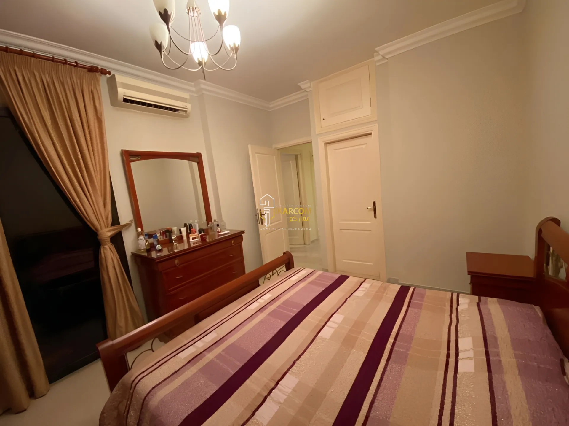 Apartment for Sale in Hamra - 3 bed, 5 bath