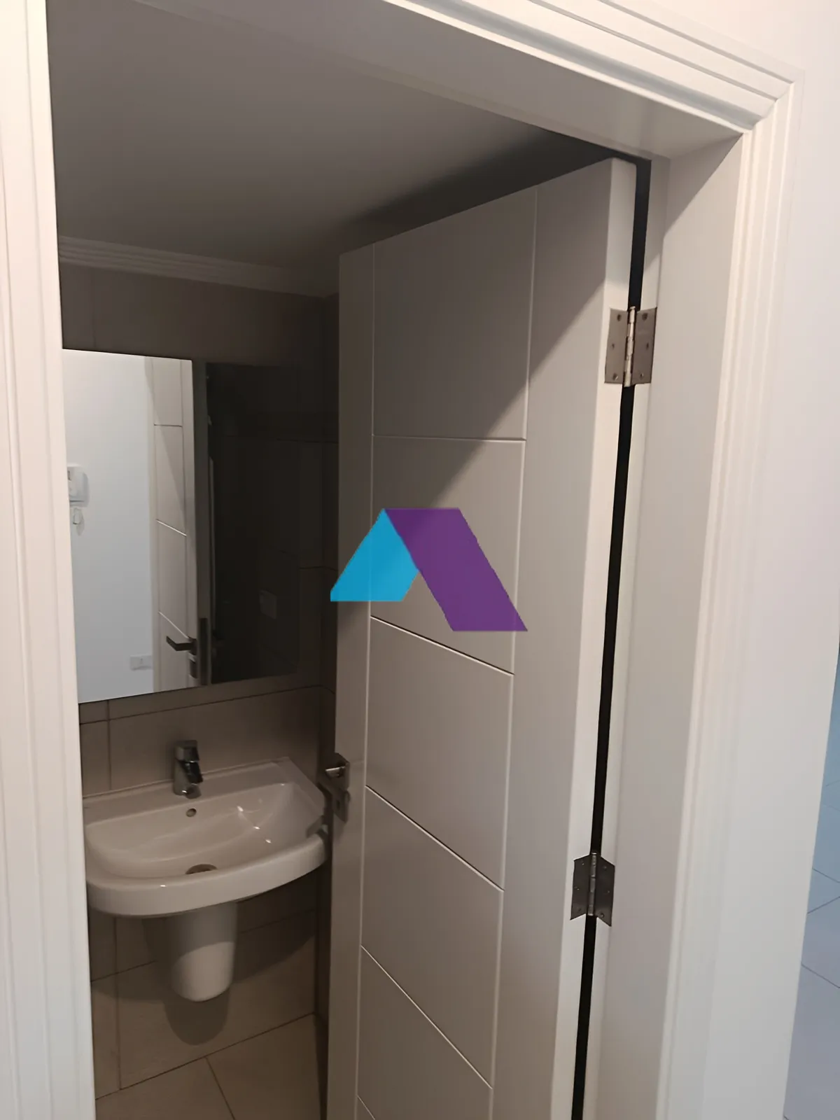 Apartment for Sale in Ain El Remmaneh