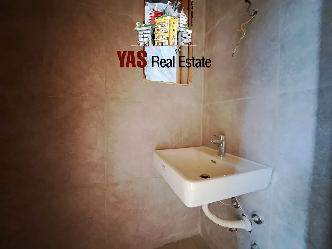 Apartment for Sale in Faqra - 5 bed, 5 bath