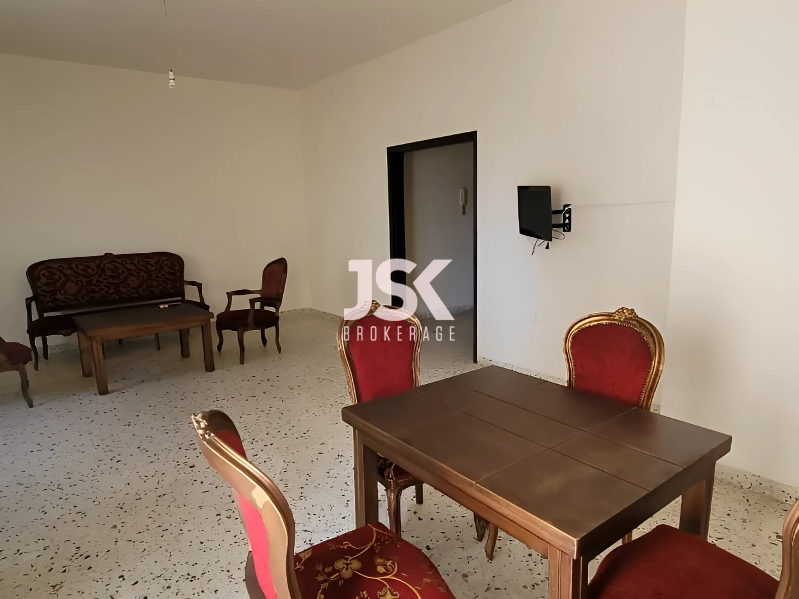 Apartment for Rent in Zouk Mikael
