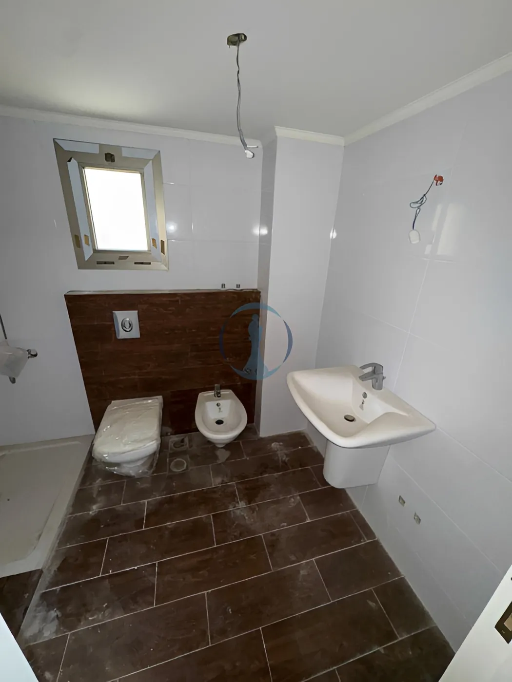 Apartment for sale in Haret Sakher