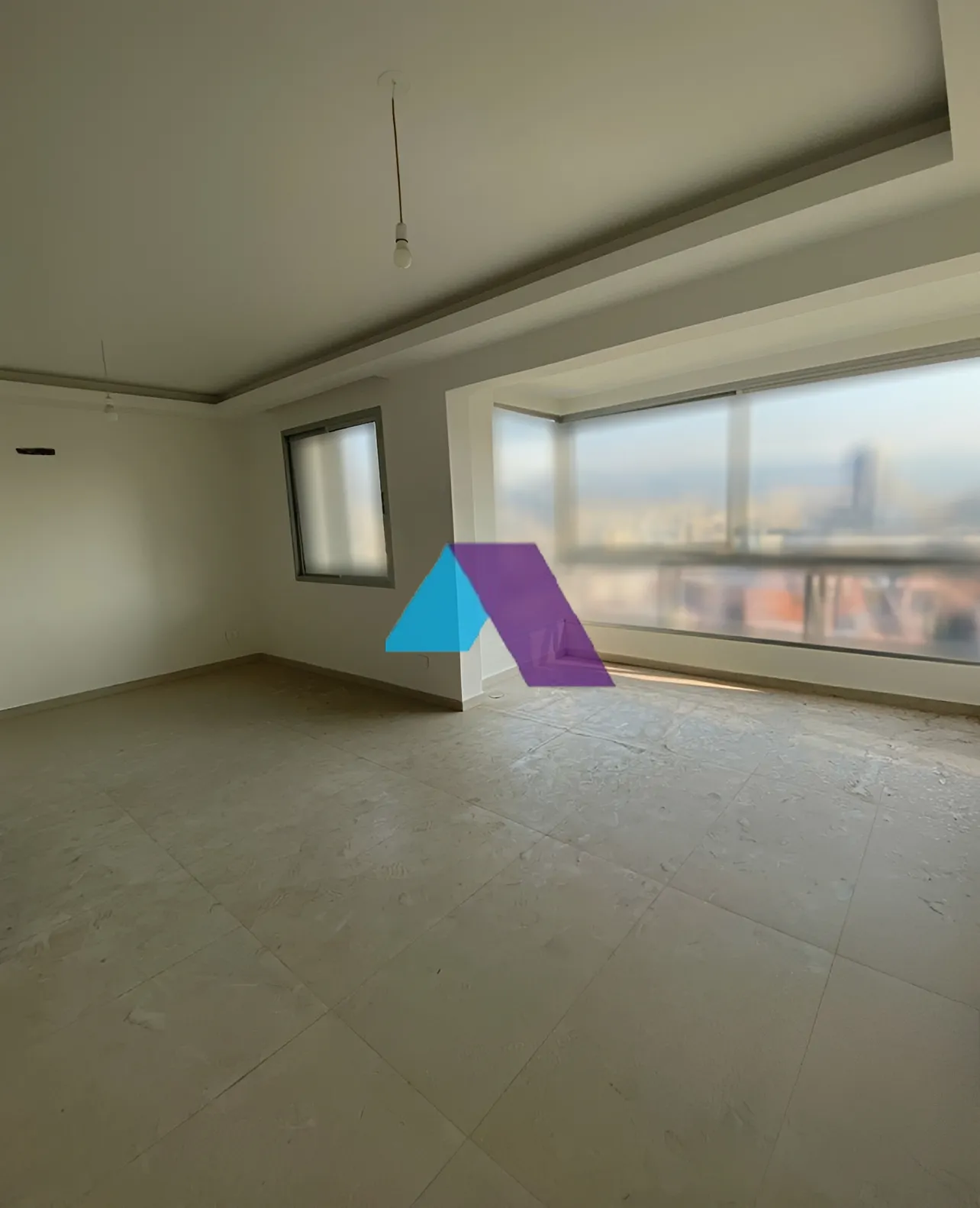 Apartment for Sale in Geitawi - 2 bed, 3 bath