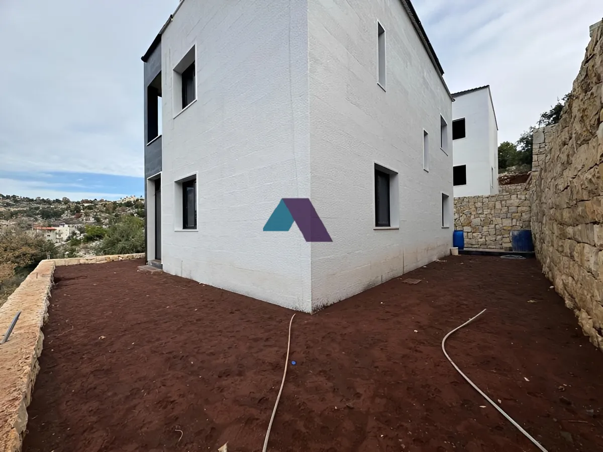 Villa for Sale in Mechmech
