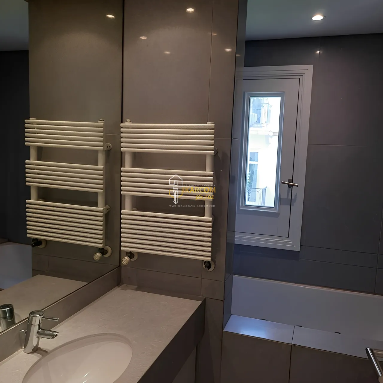 Apartment for Rent in Downtown