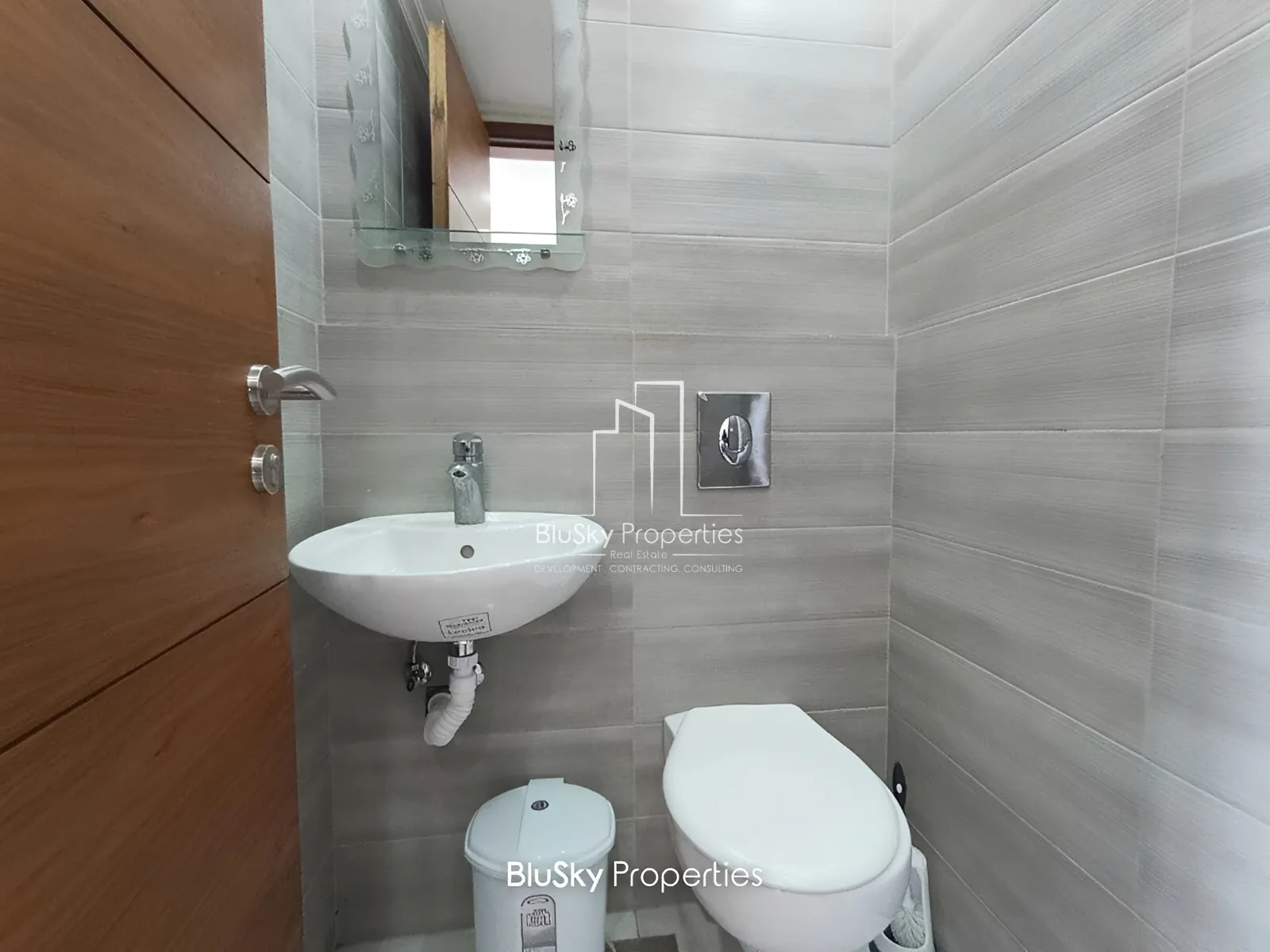 Apartment for Sale in Blat