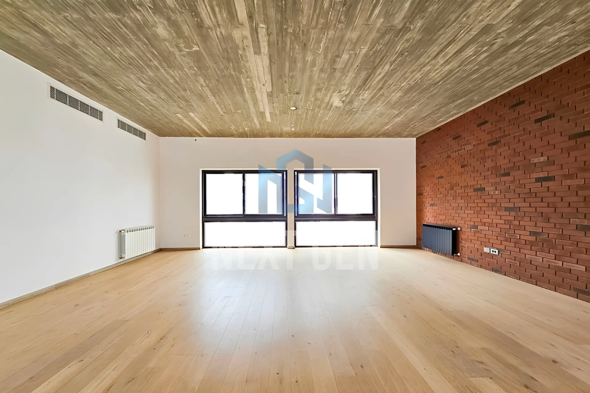 Apartment for sale in Achrafieh, Beirut, Lebanon - 3 bed, 4 bath