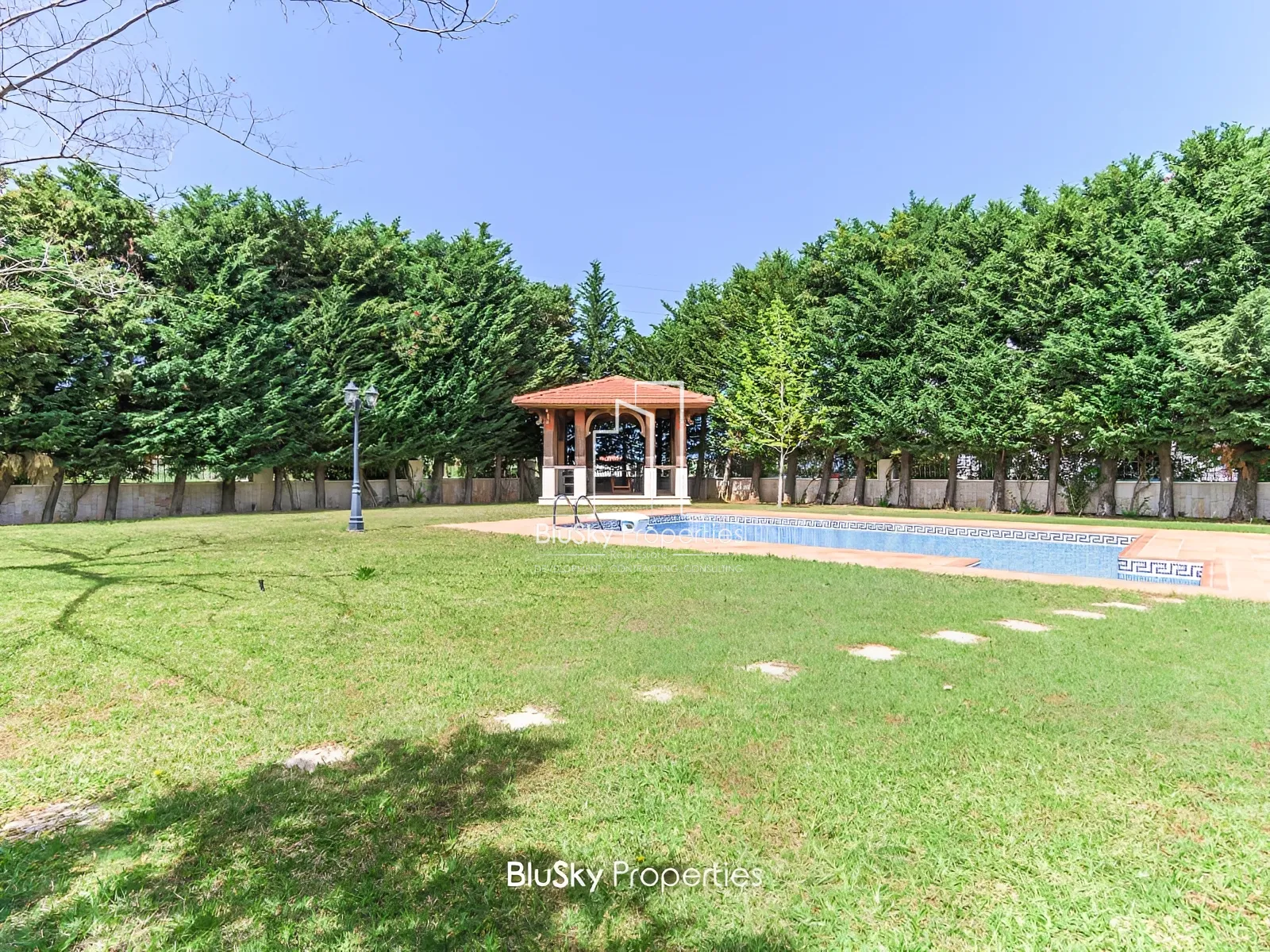 Villa for Sale in Fatka - 7 bed, 10 bath