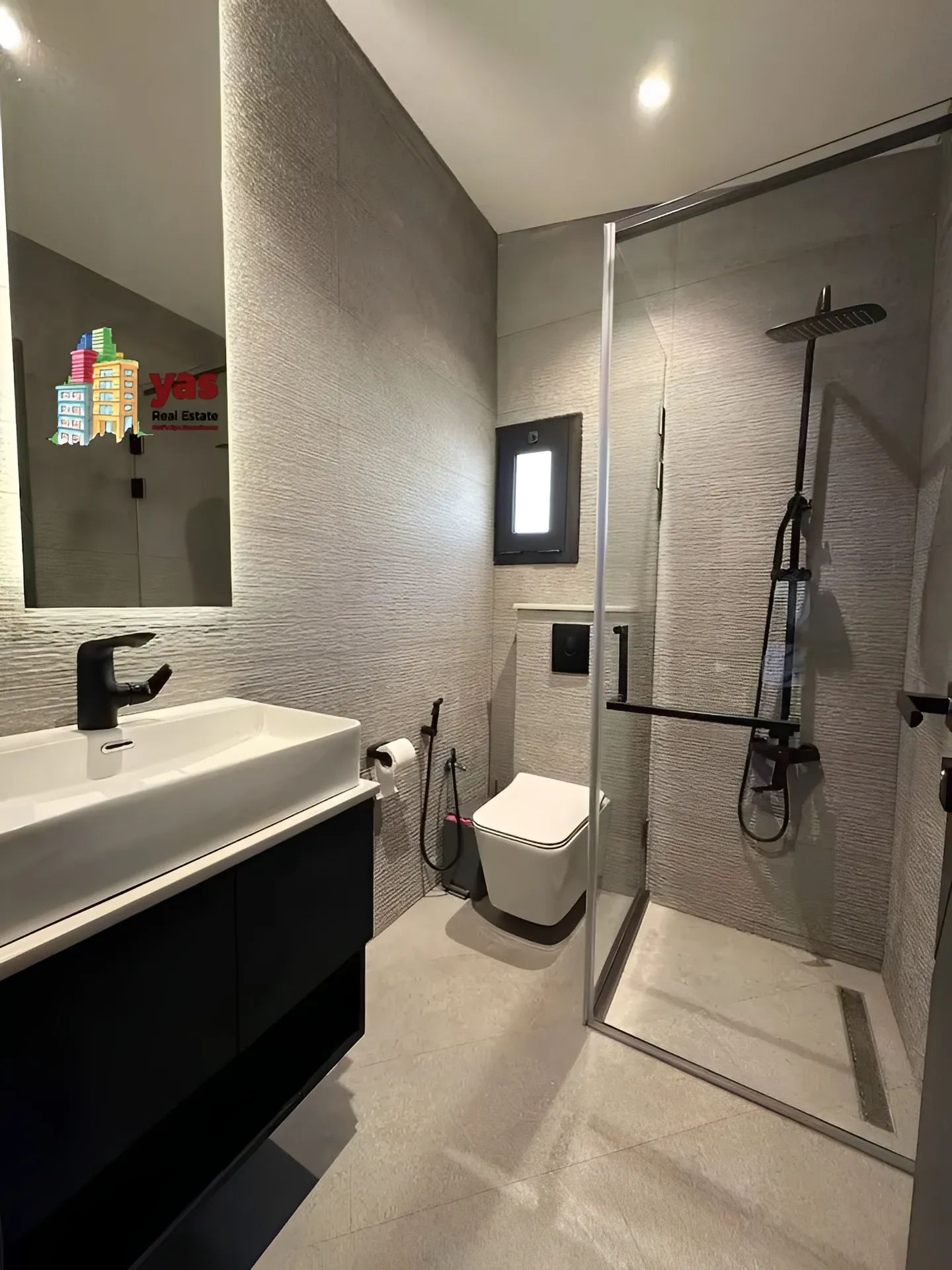 Chalet for Sale in Aayoun El Siman - 1 bed, 1 bath