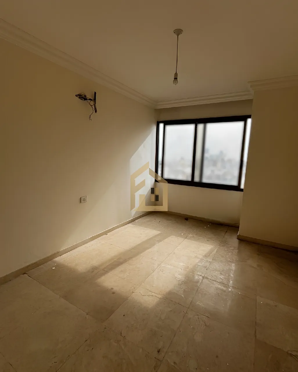 Apartment for sale in Bourj Abi Haydar, Beirut, Lebanon - 3 bed, 3 bath