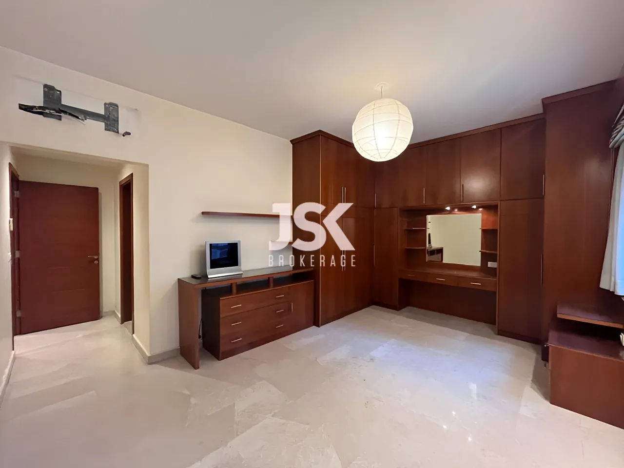 Apartment for Sale in Jnah