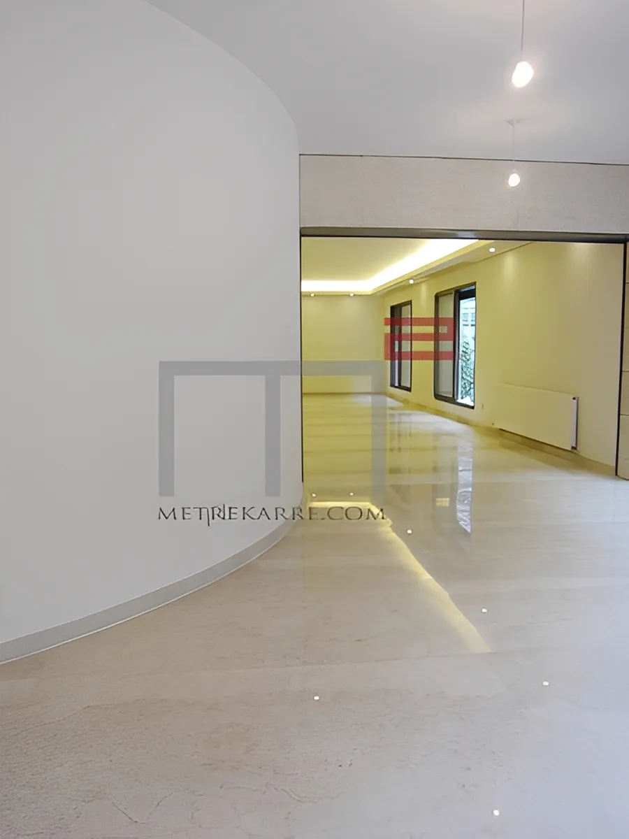 Apartment for Sale in Ashrafieh Beirut Lebanon - 3 bed, 4 bath