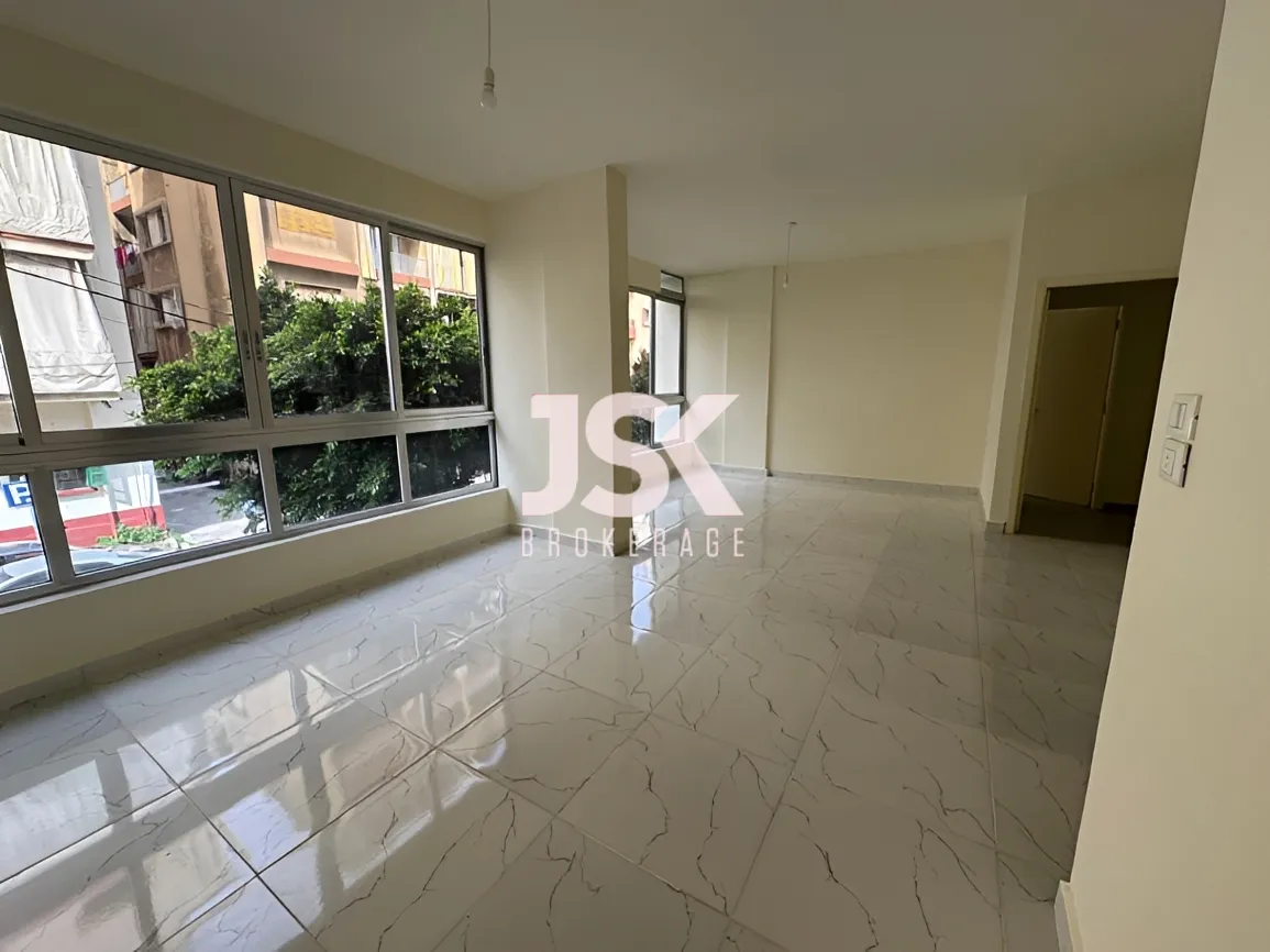 Apartment for sale in Ras Beirut, Beirut, Lebanon - 2 bed, 2 bath