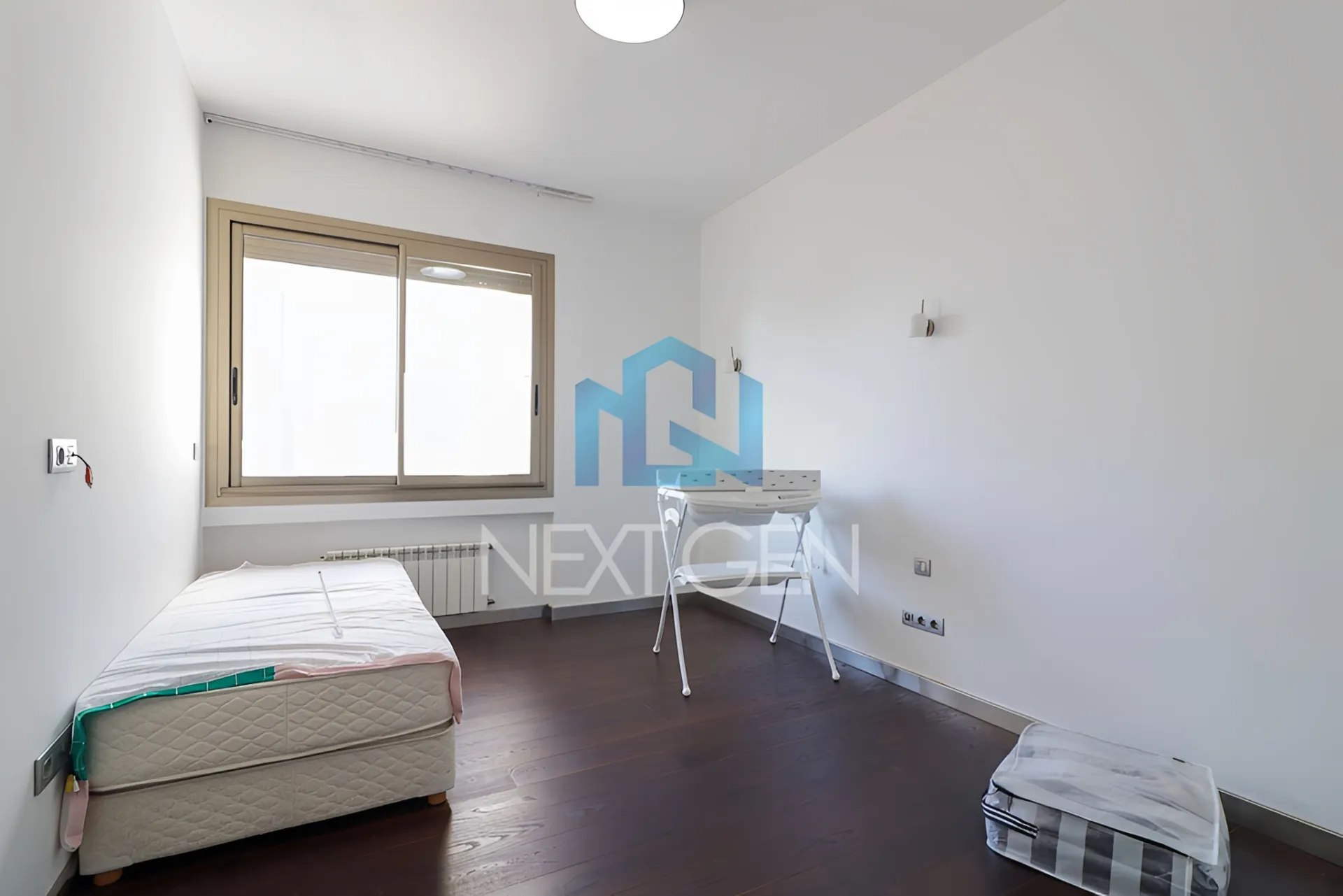 Apartment for rent in Clemenceau, Bayrut, Lebanon