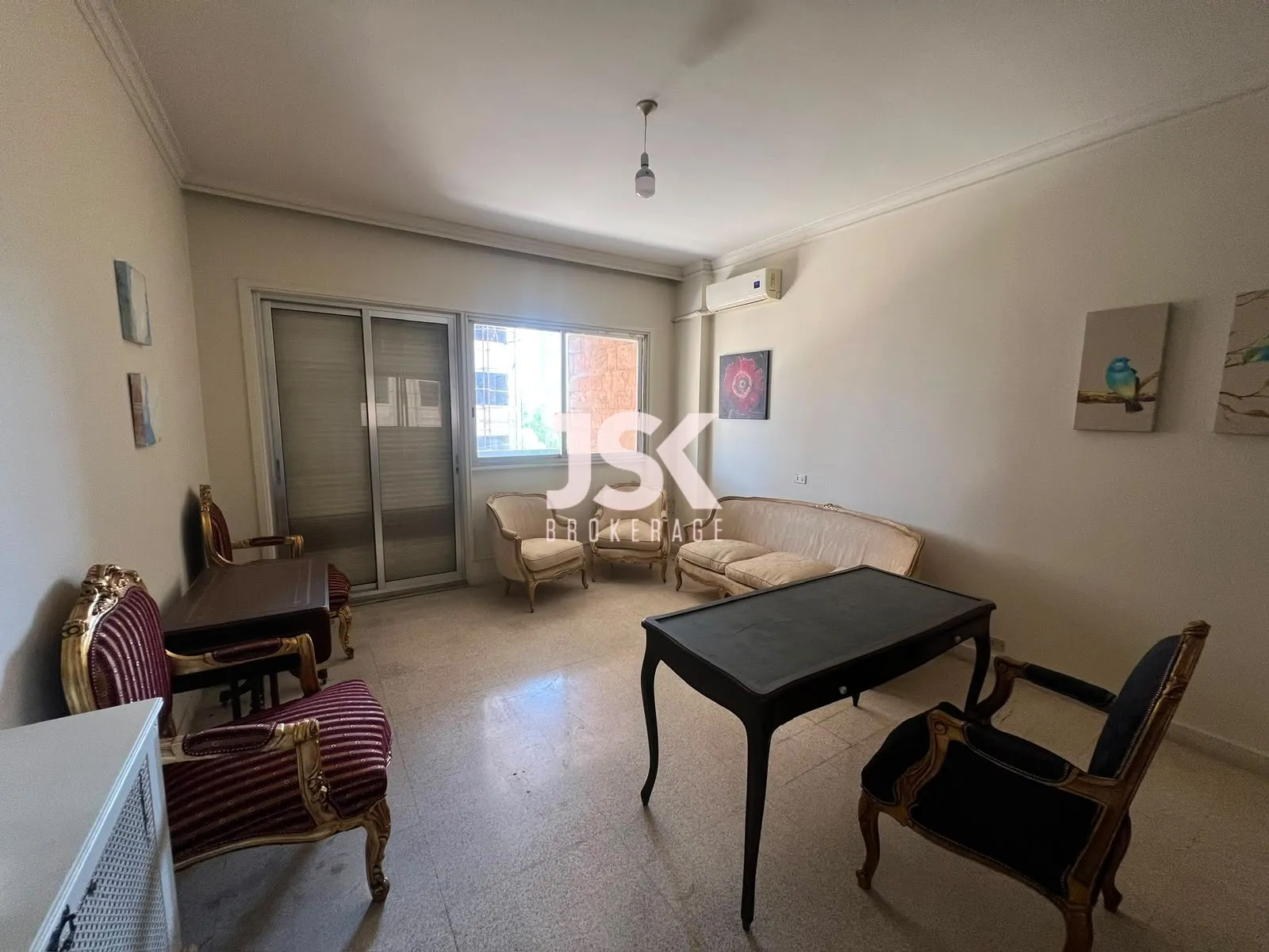 Apartment for Sale in Forn El Chebbak